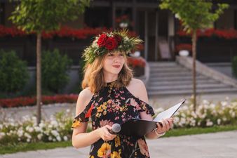 Magdalena Pietnoczka prowadzi wydarzenie 