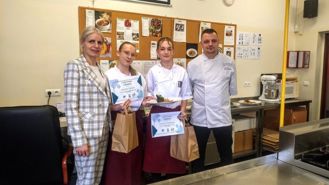 Olga Serwotka – restauratorka, Martyna Pankowska i Martyna Śmiech - laureatki, Maciej Mrozek – szef kuchni restauracji Contra