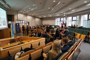 Zdjęcie przedstawia uroczystość podsumowania XIV edycji Jastrzębskiego Tygodnia Kariery