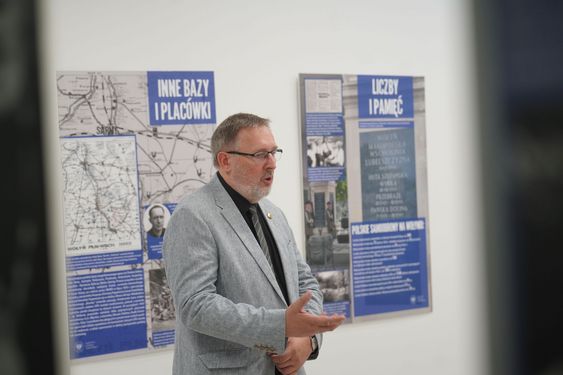 Dyrektor Muzeum podczas przemowy 