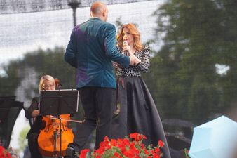 Duet operetkowy podczas występu
