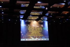 Grająca orkiestra KWK Jas-Mos.