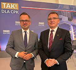 prezydent Michał Urgoł z jednym z prelegentów