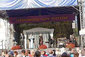 artyści na scenie