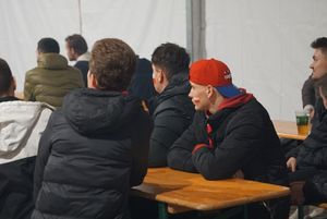 Zdjęcie przedstawia jastrzębską strefę kibica.