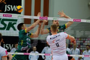 Nieudany blok zawiercian.