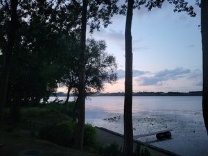 zmierzch nad wodą