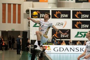 Efektowna akcja obronna Fornala poza boiskiem.