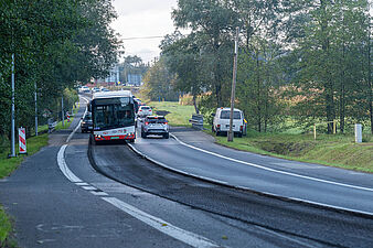 autobus na remontowanym odcinku ulicy Cieszyńskiej