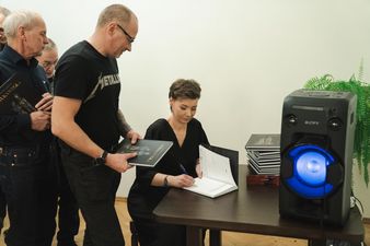 Katarzyna Gardecka podpisuje album