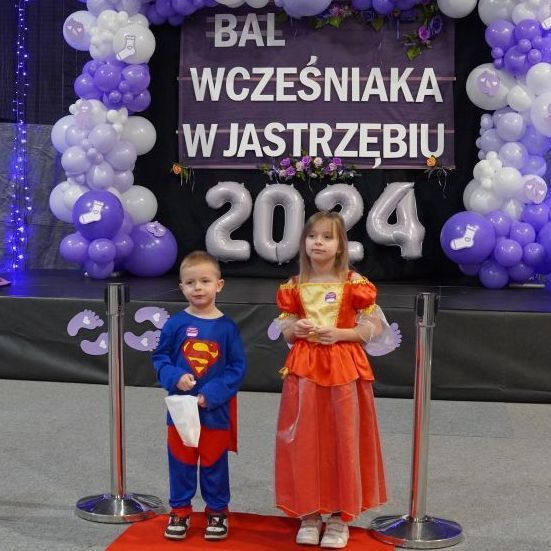 Zdjęcie przedstawia Bal Wcześniaka.