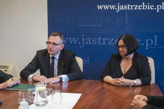 Prezydent Michał Urgoł oraz dyrektor Magdalena Kuszlewicz-Klos