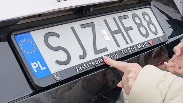 Zdjęcie przedstawia jastrzębskie ramki.