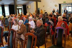 widownia na promenadzie trzeźwości