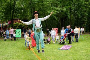 Piknik w kurorcie - miasteczko cyrkowe