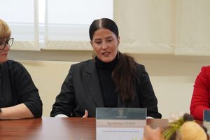 Zdjęcie przedstawia konferencję prasową dotyczącą konkursu na Europejską Stolicę Polski.
