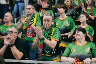 Kibice dziękują siatkarzom 