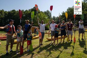 Rozgrzewka przed spływem.