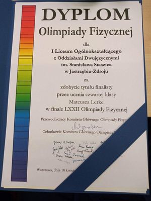 Zdjęcie przedstawia dyplom Olimpiady Fizycznej Mateusza Lerke.