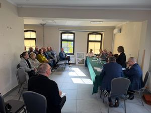 mieszkańcy sołectwa Ruptawa Cisówka podczas zebrania wiejskiego 