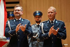 Służby mundurowe podczas uroczystości