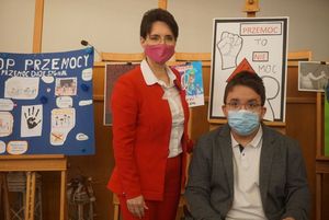 uczestnicy konkursu PRZEMOC#DAJ(e)SYGNAŁ