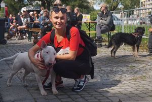 Opiekunka z psem