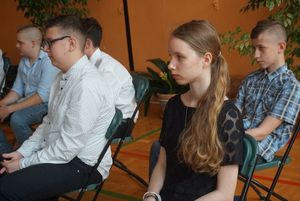 Uroczystość wręczenia świadectw