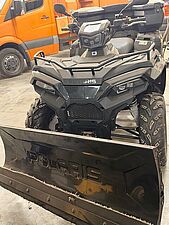 quad z pługiem