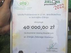 dyplom Szkoly Podstawowej nr 17 z kwota 40 000 zł