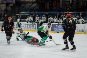 Atak na bramkę Cracovii.