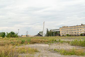 wyburzony szyb