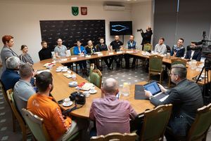 Po mistrzowsku dzielą się dobrem Spotkanie z sportowcami