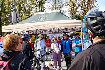 oficjalne rozpoczęcie z udziałem drugiego zastępcy prezydenta Andrzeja Matusiaka i Ewy Gutowskiej