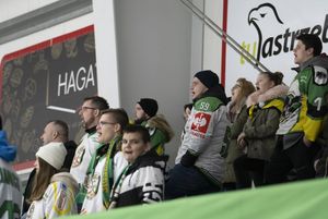 Klub Kibica podczas dopingu.