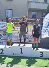 Medaliści na podium - kategoria mężczyzn