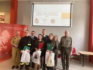Zdjęcie przedstawia eliminacje do Ogólnopolskiego Turnieju Wiedzy Pożarniczej.