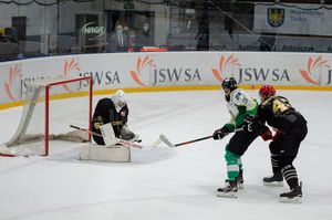 Sam na sam z bramkarzem gości.