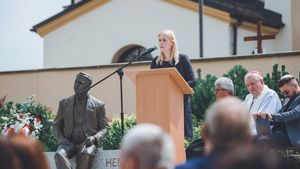 Marta Ritecz-Sekulić przemawia