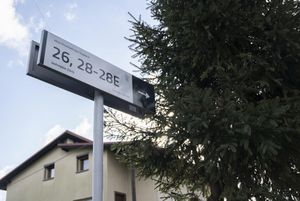 Zdjęcie przedstawia tablicę informacyjną.