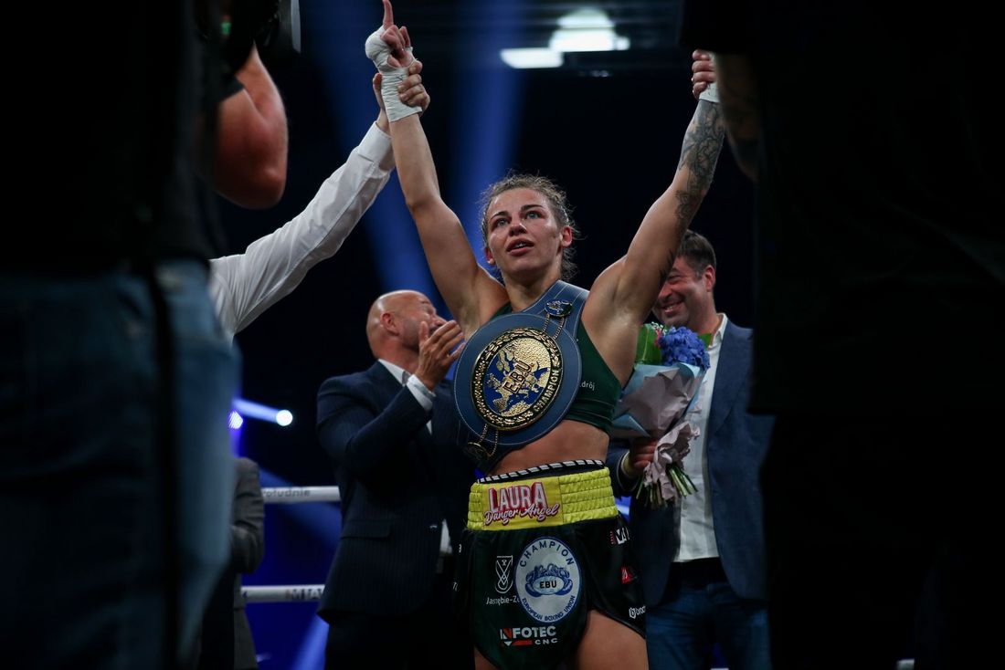 Zdjęcie przedstawia Galę Boksu.