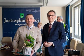 Prezydent Miasta i Sołtys Szkrzeczkowic Tomasz Kapek.