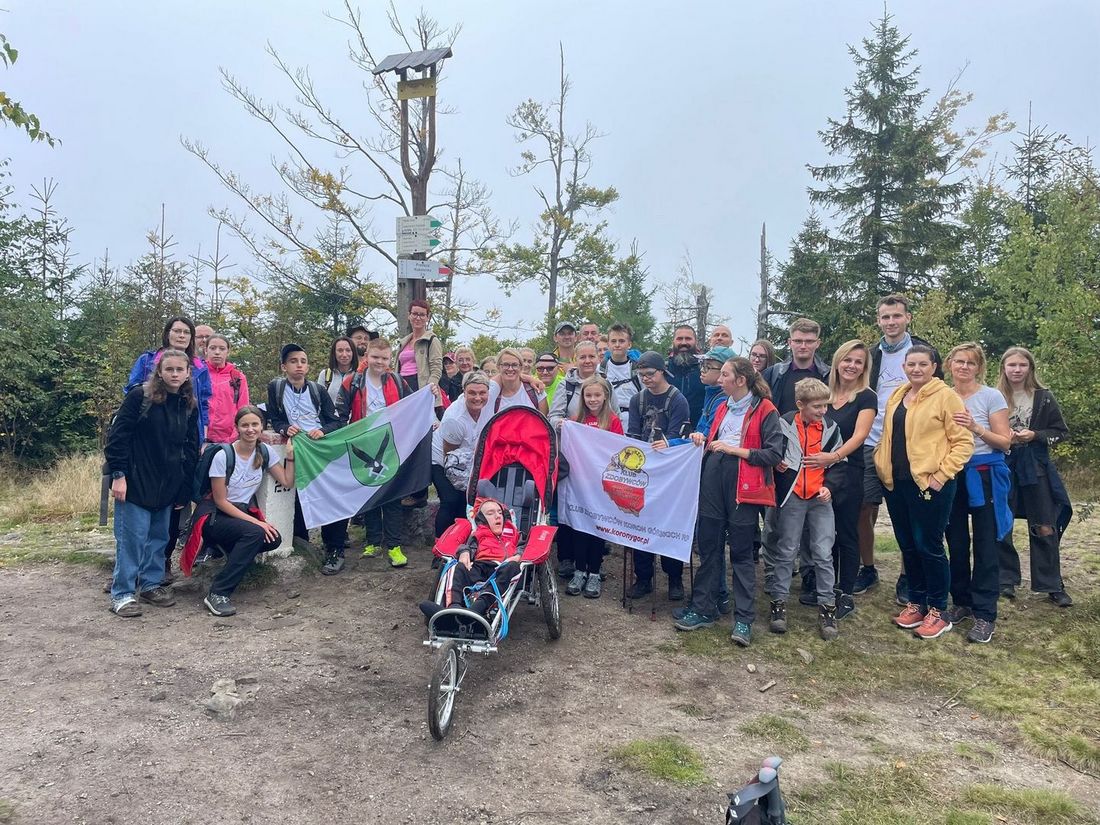 Zdjęcie przedstawia uczestników projektu "Każdy ma swój Everest"