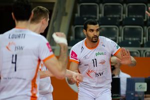 Al Hachdadi cieszy się po punkcie.