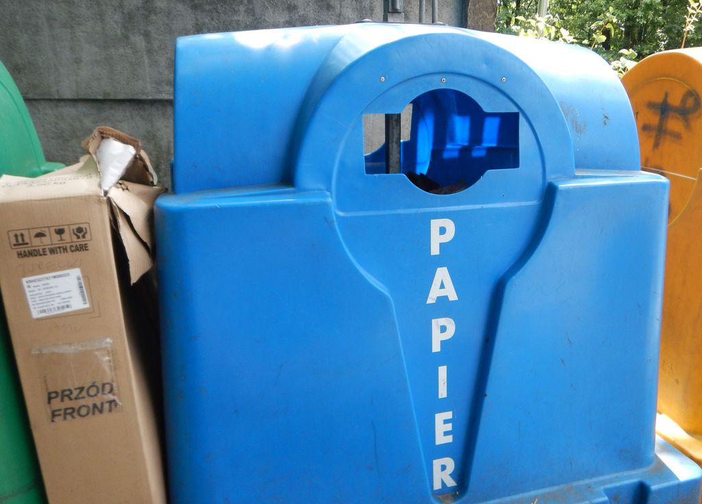 Pojemnik na papier Niebieski pojemnik na papier