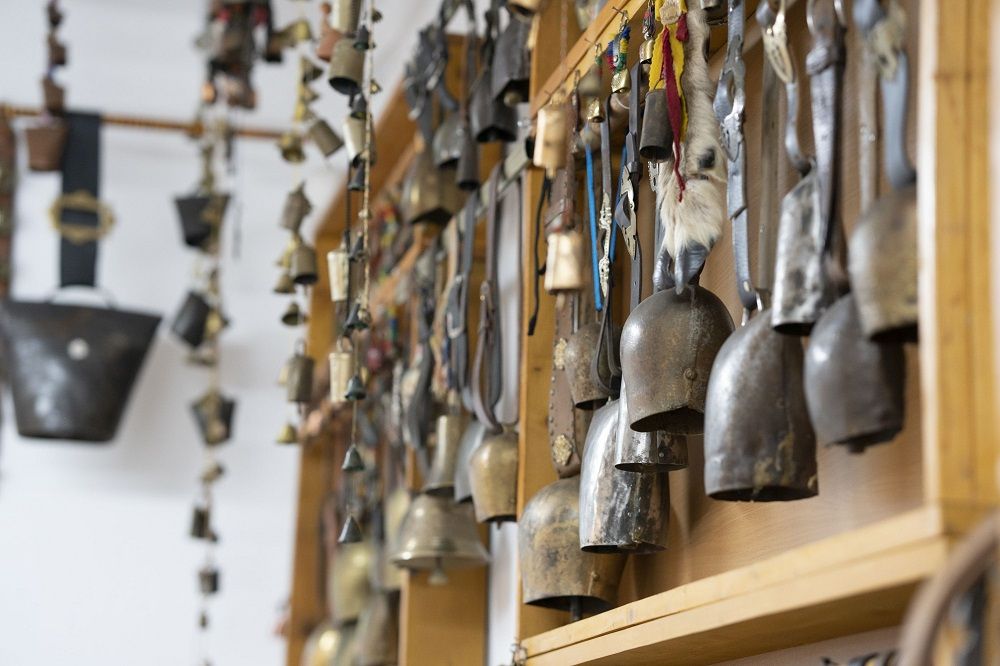 zdjęcie przedstawia kolekcję dzwonków