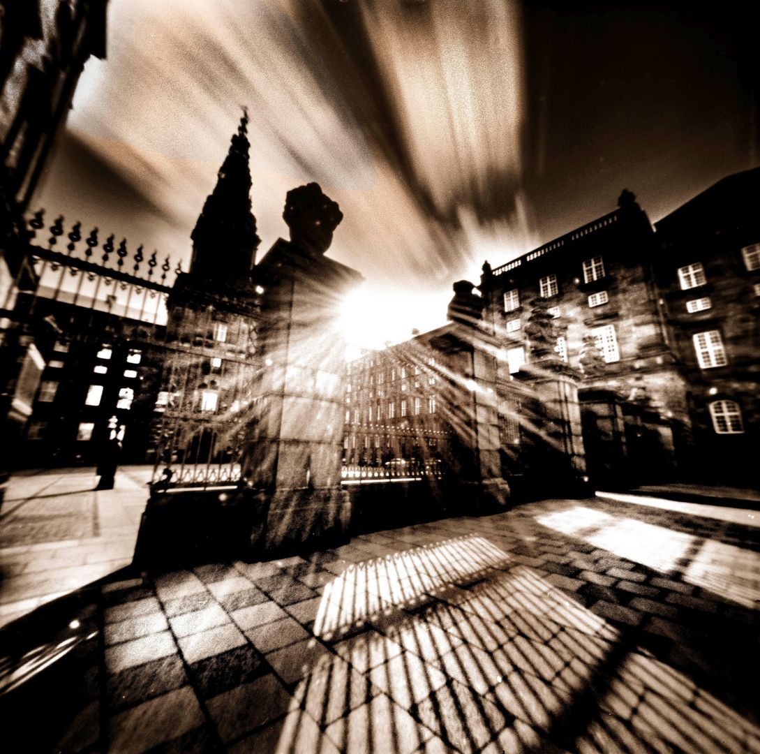 Pejzaż z wieżą kościelną