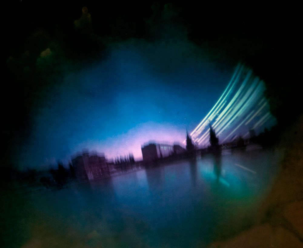 Zdjęcie przedstawia panoramę miasta.