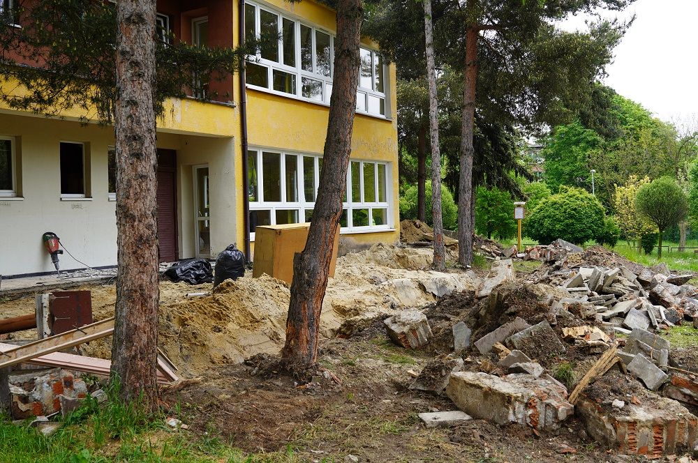 Remont przy Przedszkolu nr 4.