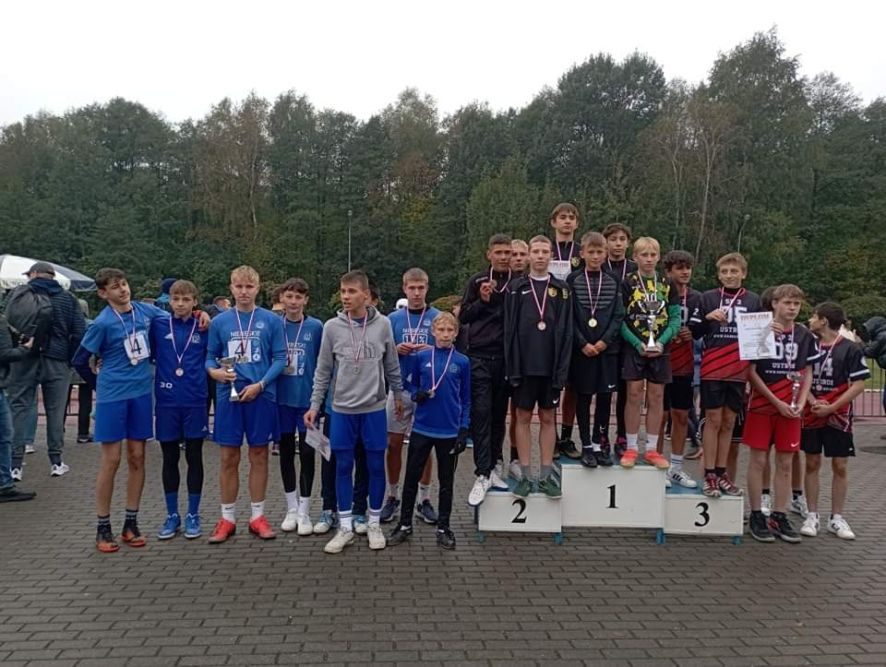 Uczniowie SP nr 2, którzy awansowali na Mistrzostwa Polski.